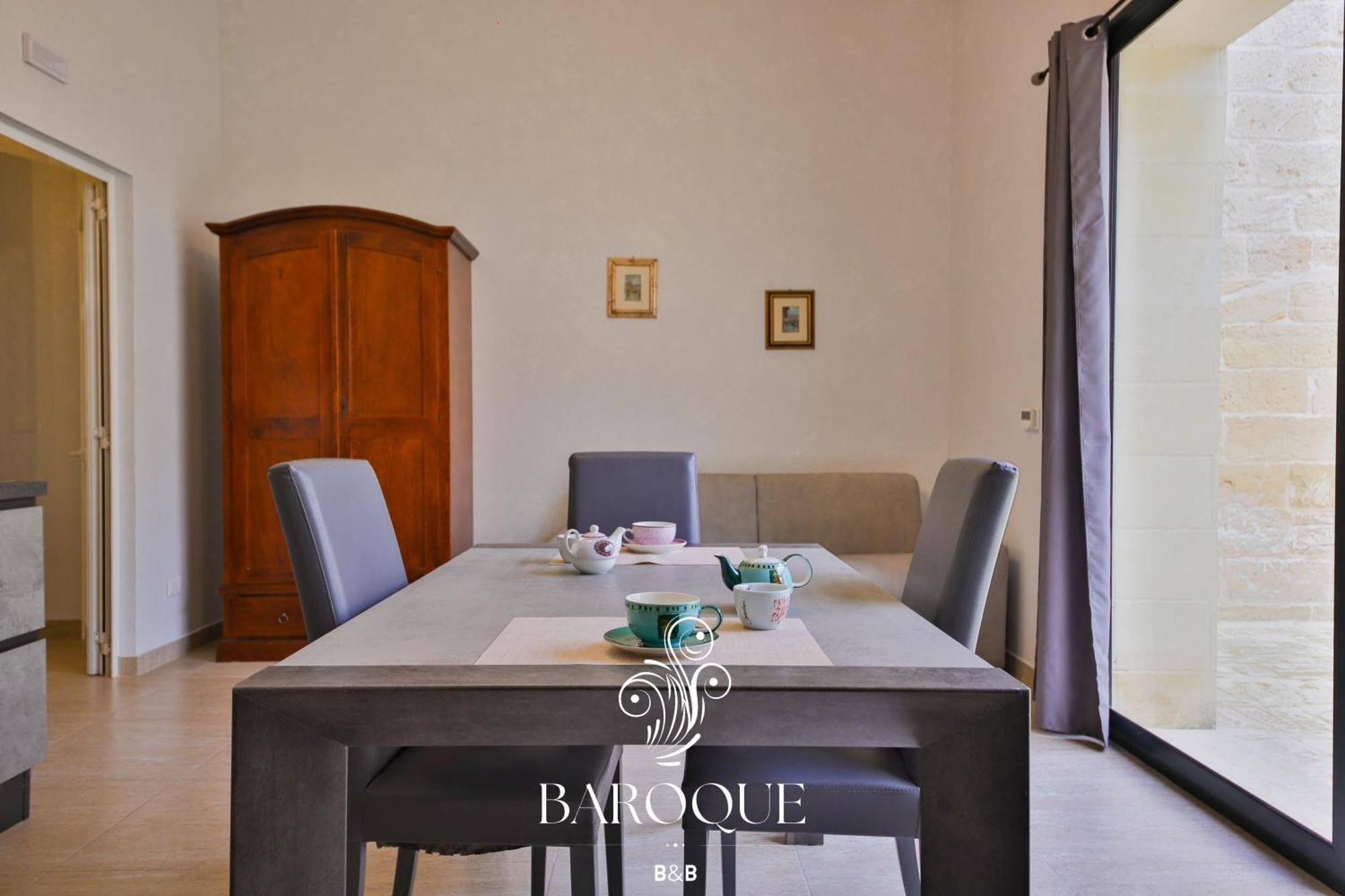 Baroque B&B Лечче Экстерьер фото