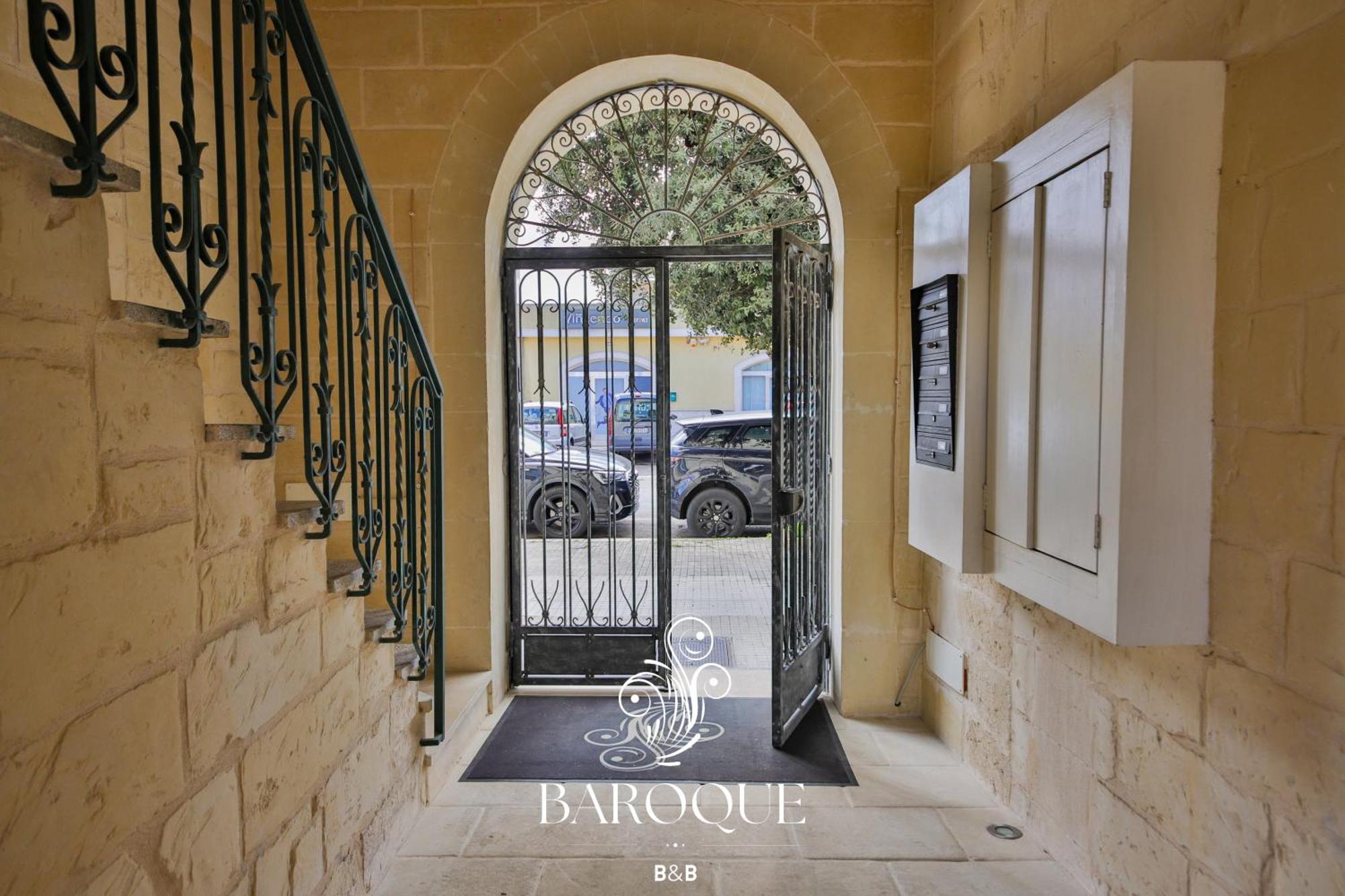 Baroque B&B Лечче Экстерьер фото